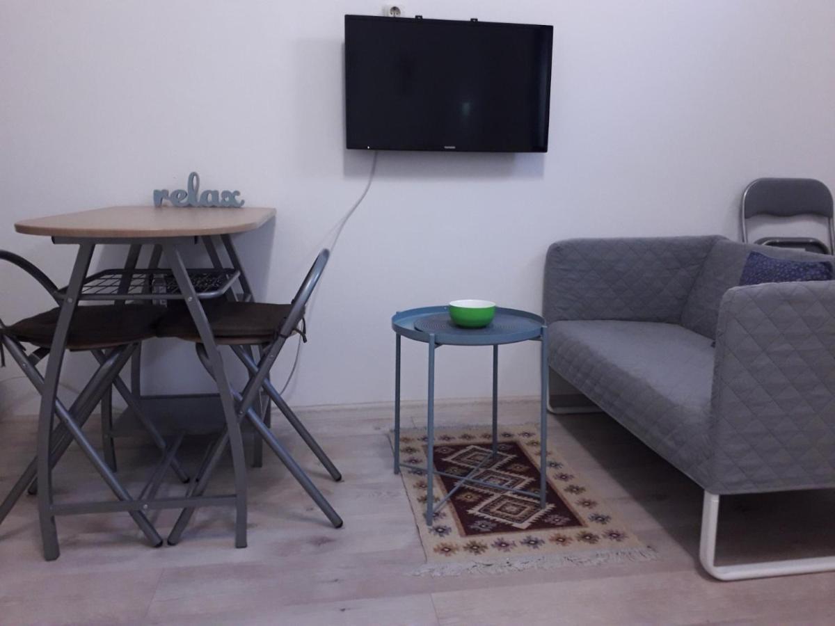 Studio Apartman Ela Travnik Exterior foto